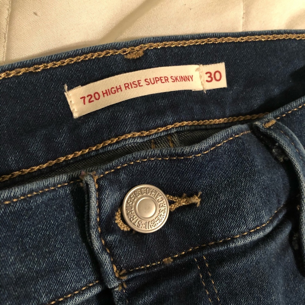 Levi’s 720 High Rise Skinny Jeans